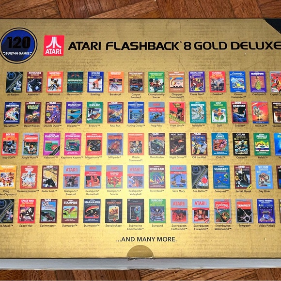Atari Flashback 8 Gold Deluxe Console - Black and Gold - Picture 2 of 4